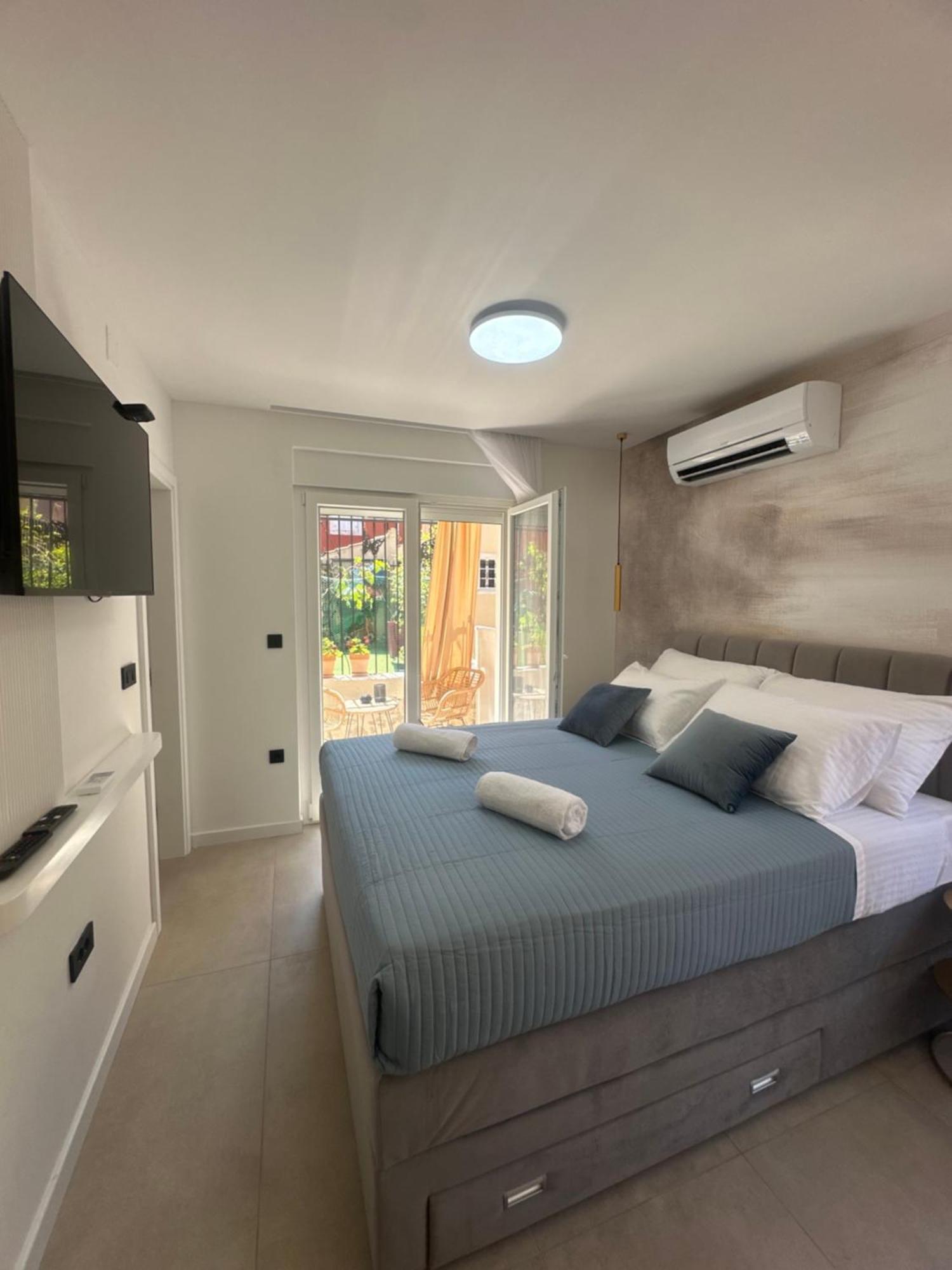 Amaro Luxury Room & Studio Apartman With Balcony Zadar Exterior photo
