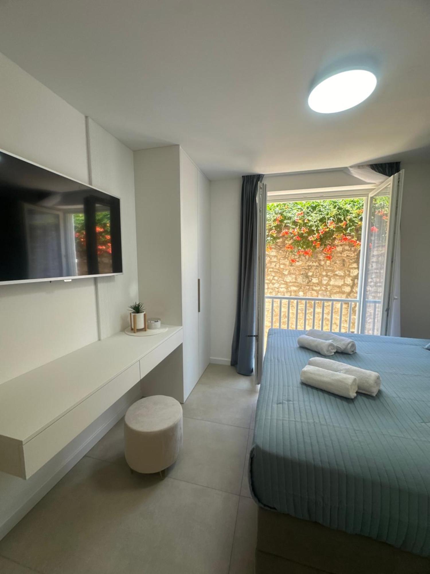 Amaro Luxury Room & Studio Apartman With Balcony Zadar Exterior photo